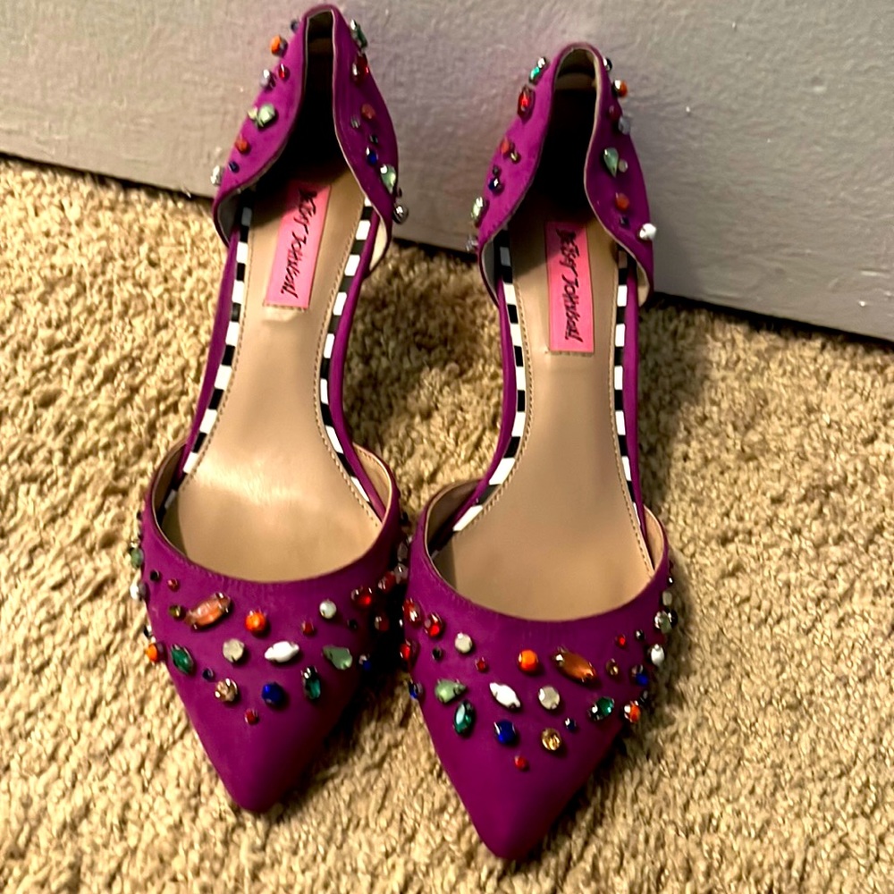 Betsy Johnson Beaded Kitten Heels